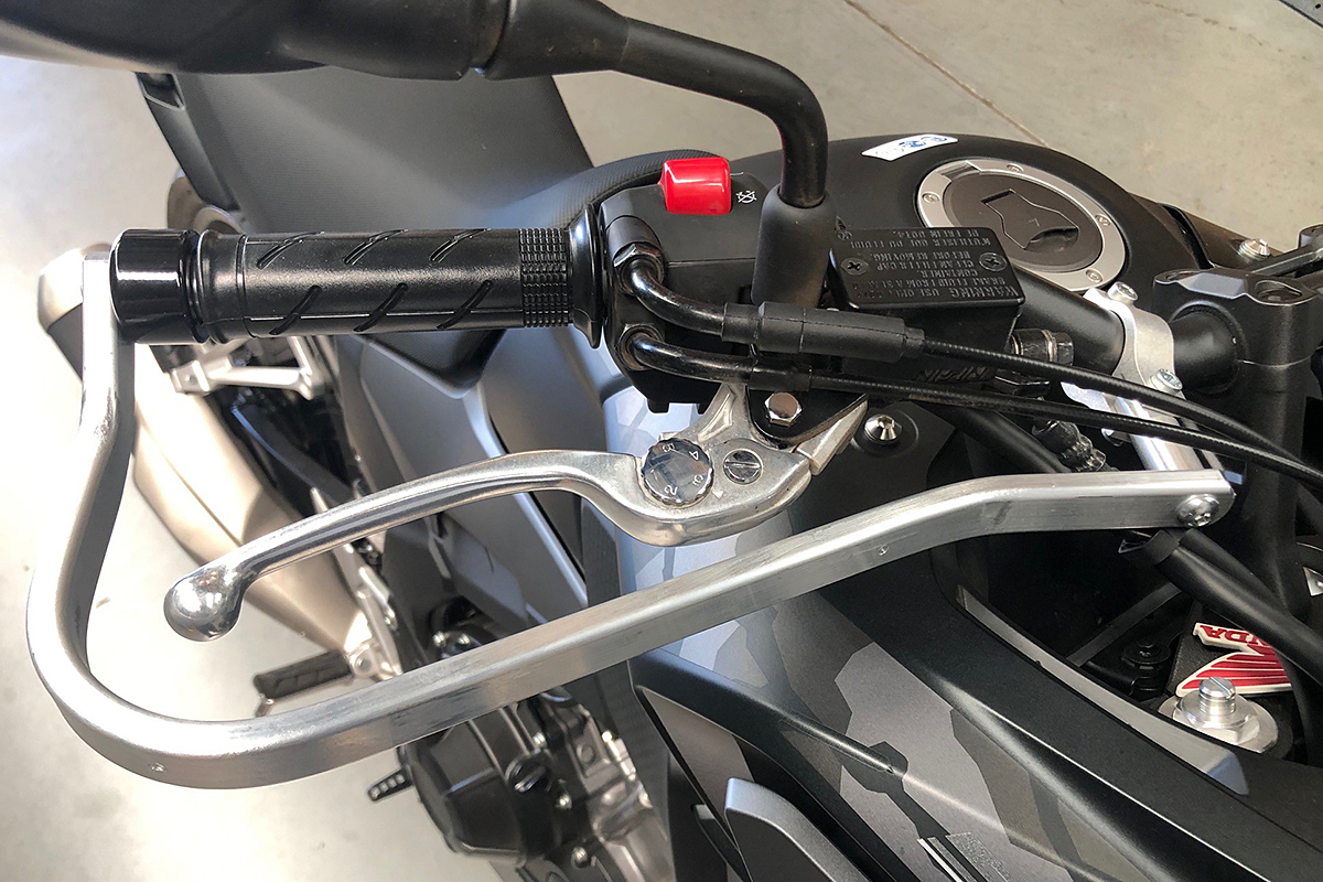 Bike Specific Hardware Kits（国産車） Barkbusters